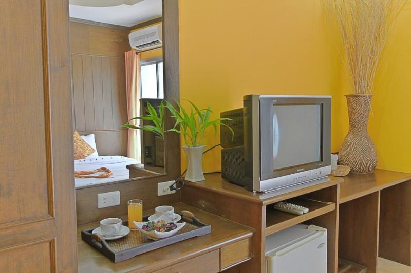 Gorgeous Boutique Room Patong Екстер'єр фото