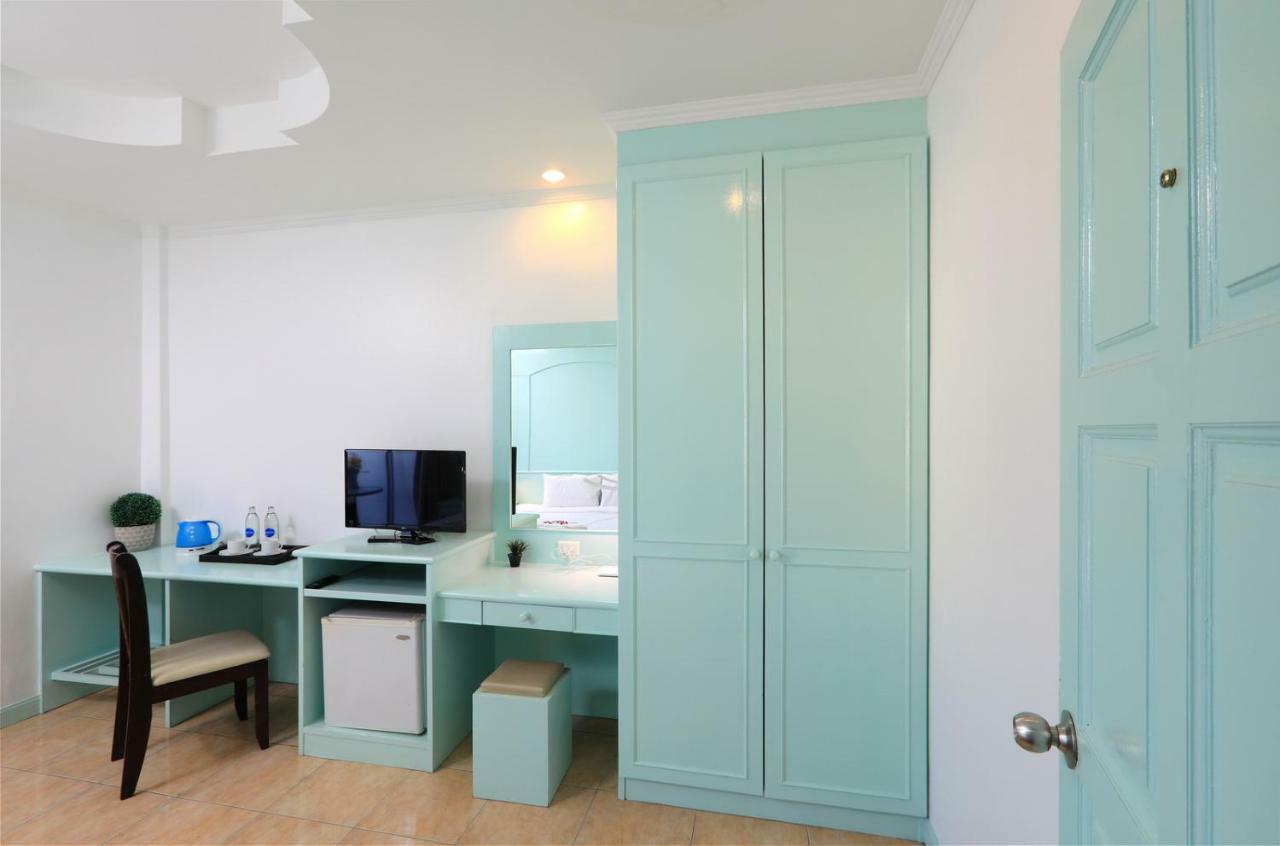 Gorgeous Boutique Room Patong Екстер'єр фото